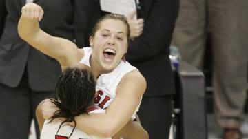 Ashley Houts gamewinner over LSU